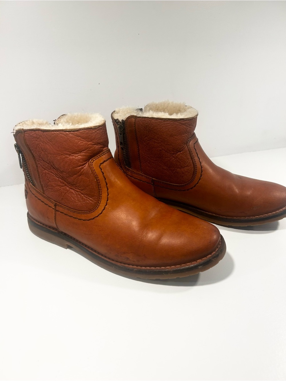 Frye Women 7.5B Cognac Leather Shearling Lined Double Zip Ankle Boots